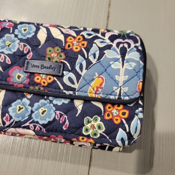 Vera Bradley Navy Blue Floral Quilted Wallet Double Zipper White Pink - Picture 4 of 5